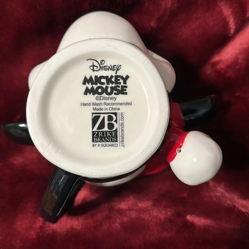 New Vintage Christmas Mickey Mouse Mug